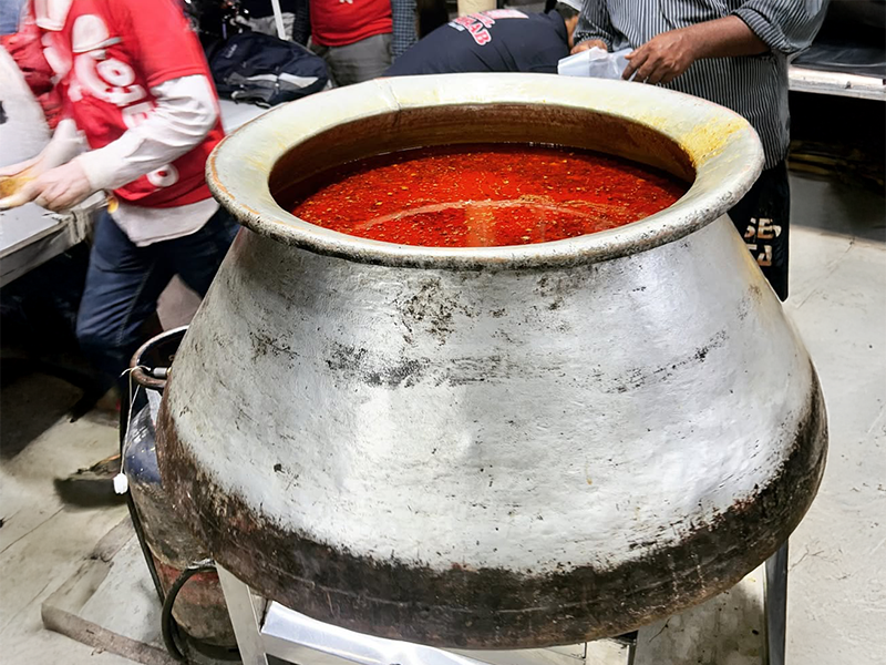 Breakfast Like a Hyderabadi – Paya, Nihari & More